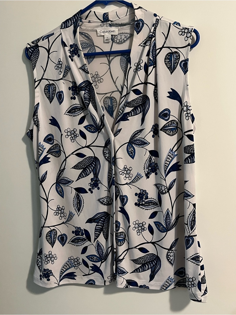 Calvin Klein White Sleeveless V-Neck Top with Navy Floral Print